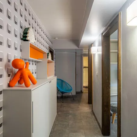 Cozy And Stylish With A-c In Center! Страсбург